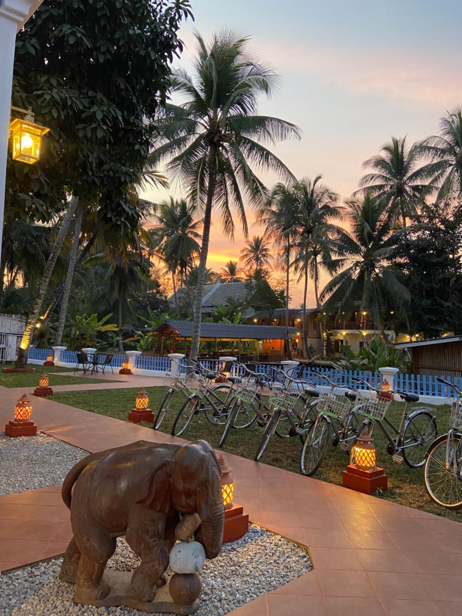 Sadakham Hotel Luang Prabang Exterior foto